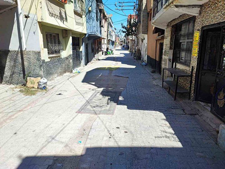 CHP’li Adana Büyükşehir Belediyesi'nde hizmet yok, vatandaşa çile çok! Yolu halıyla örttüler... - Sayfa 3