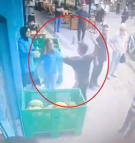 Eski sevgilisini çalıştığı markette darp etti! Engel olmaya çalışan müşteriyi bıçakladı! Mahkemeden şaşırtan karar - Sayfa 1