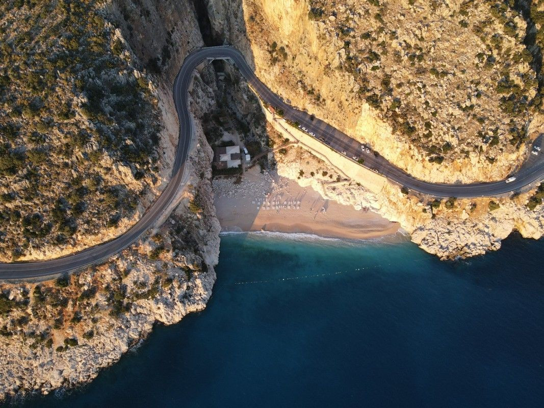 Berrak suları, altın kumlu plajları ve doğayla iç içe koylarıyla Türkiye'nin girilmeye değer denizleri! İşte maviyle yeşilin buluştuğu o eşsiz rotalar - Sayfa 2