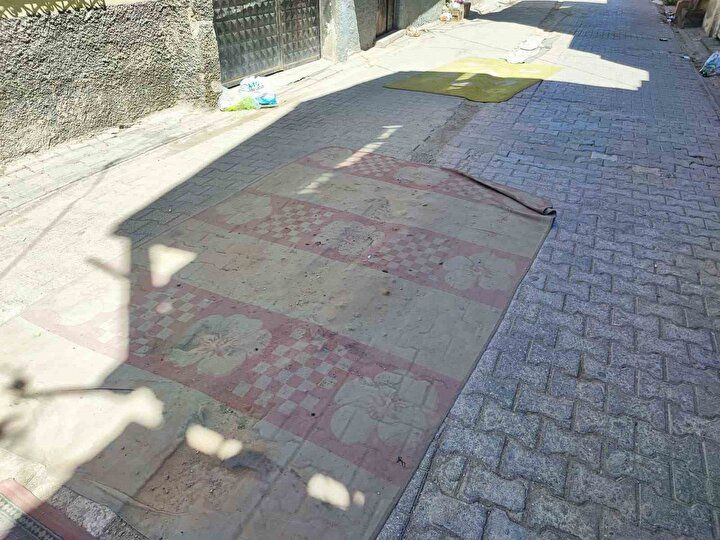 CHP’li Adana Büyükşehir Belediyesi'nde hizmet yok, vatandaşa çile çok! Yolu halıyla örttüler... - Sayfa 2