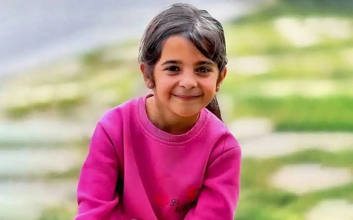 Narin 1 yıl önce bugün kaybolmuştu... Anne Yüksel Güran cezaevinde babaya ne dedi? Kolu kırılan Arif Güran açıkladı... - Sayfa 1