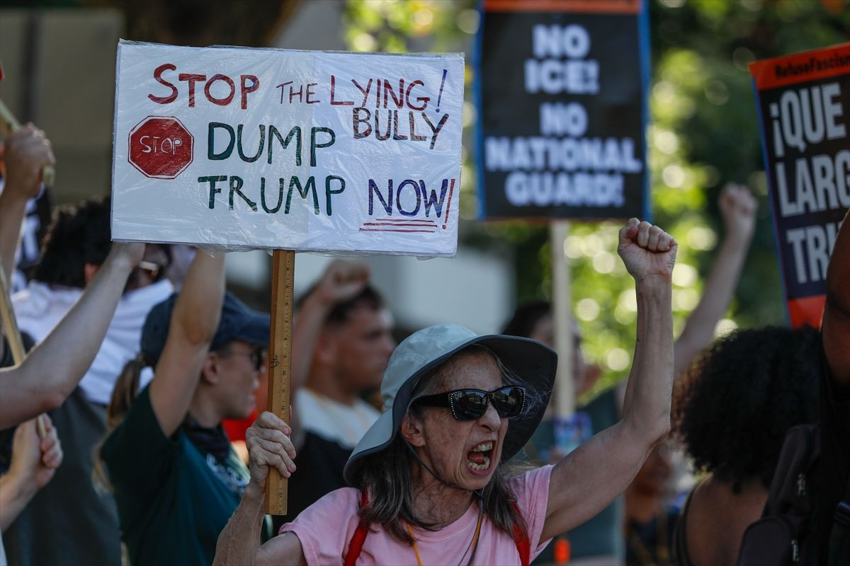 Washington’da “Ulusal Muhafızları istemiyoruz” protestosu! Trump’ın göçmen politikası öfke topladı - Sayfa 4