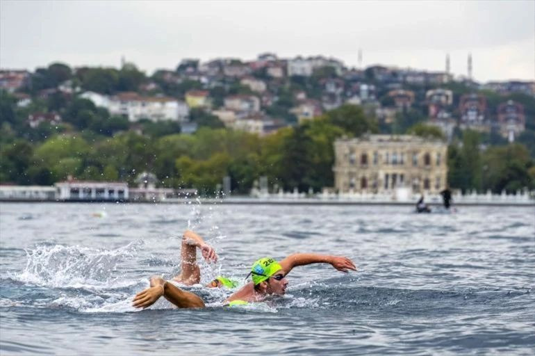 İstanbul Boğazı'nda yüzme yarışında kayıp dehşeti: Rus yüzücü Svechnikov’dan hâlâ haber yok! - Sayfa 2