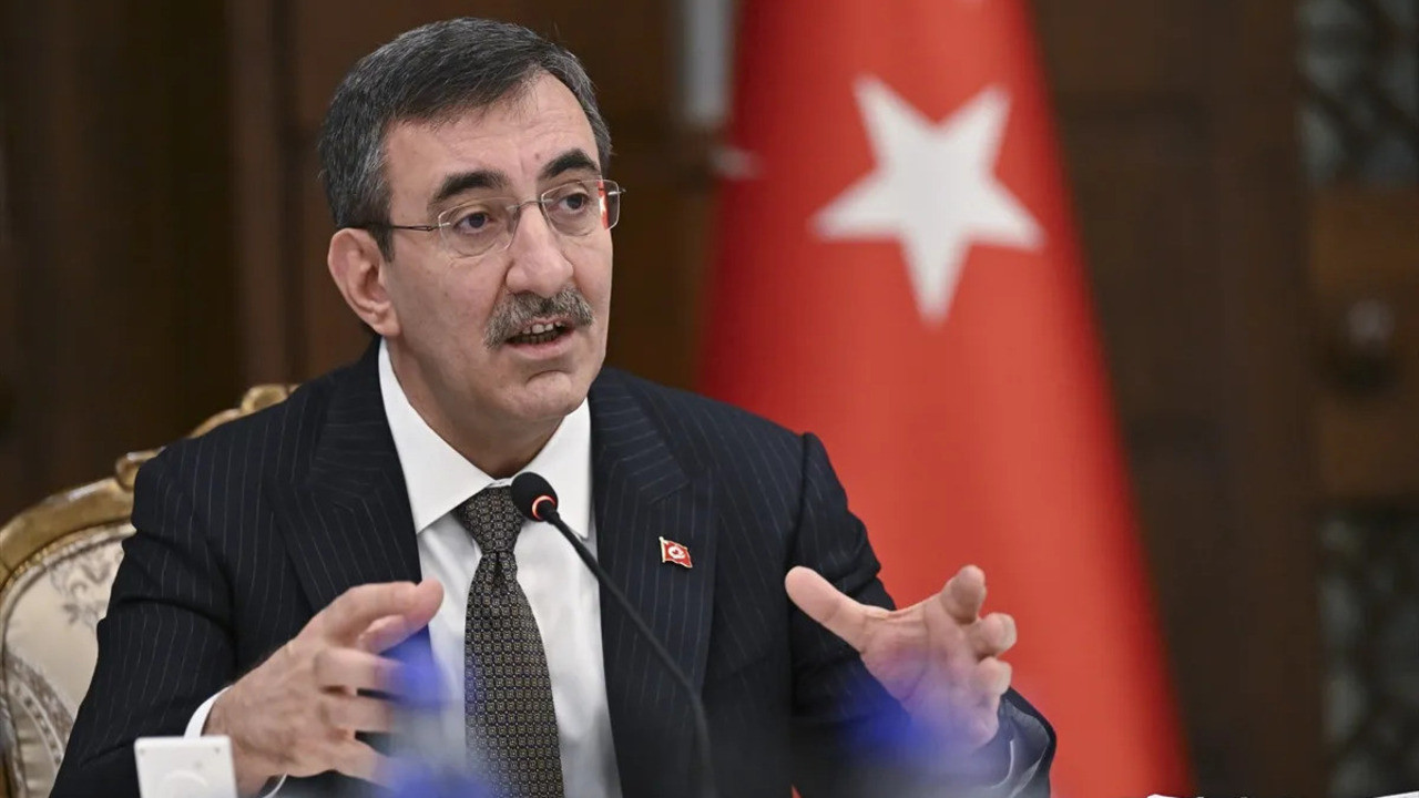 Cevdet Yılmaz'dan sosyal medya ekonomistlerine sert tepki: Karamsarlık yayanlar var