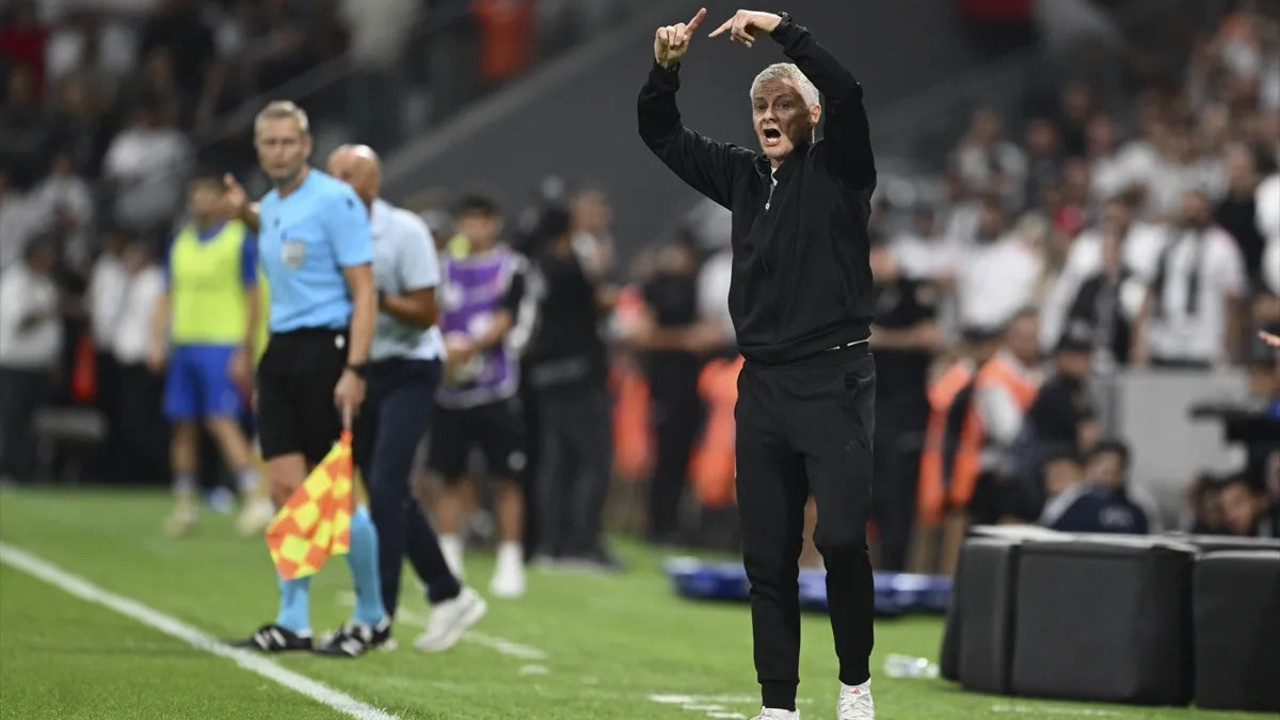 Ole Gunnar Solskjaer'den istifa çağrısı sonrası bomba açıklamalar! Taraftar küplere bindi!