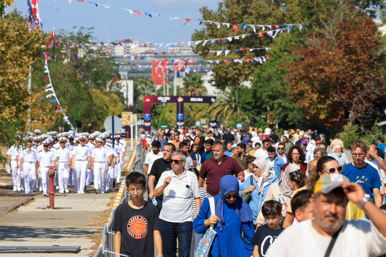 TEKNOFEST Mavi Vatan'ın, ikinci gününde vatandaşlardan yoğun ilgi - Sayfa 8