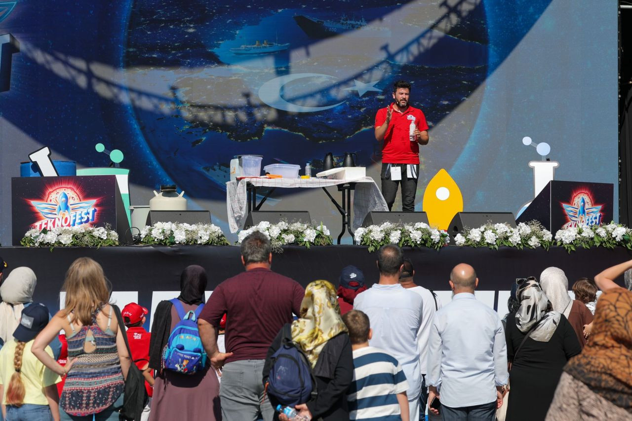 TEKNOFEST Mavi Vatan'ın, ikinci gününde vatandaşlardan yoğun ilgi - Sayfa 3