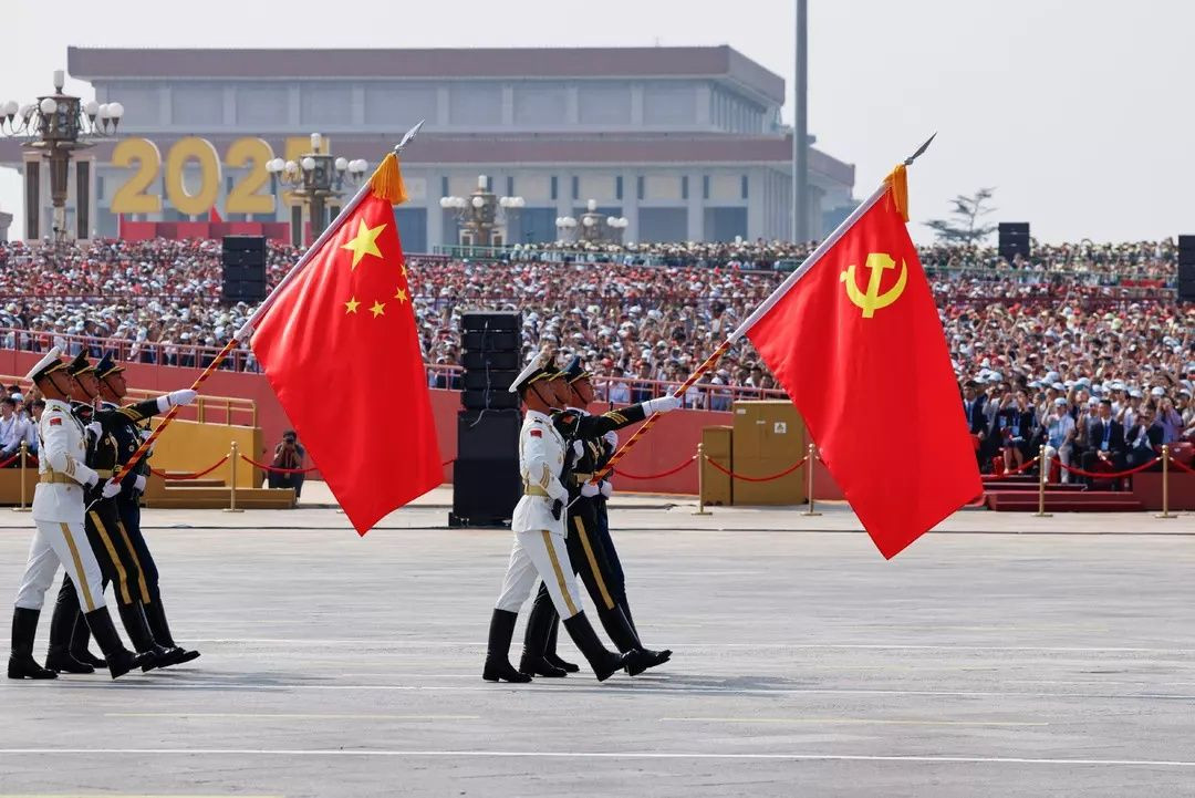 Çin şovunu yaptı... Üçlü ittifak ABD’ye meydan okuyor! Trump'tan dünya gündemine oturan kareye tepki: ABD'ye karşı komplo! - Sayfa 4