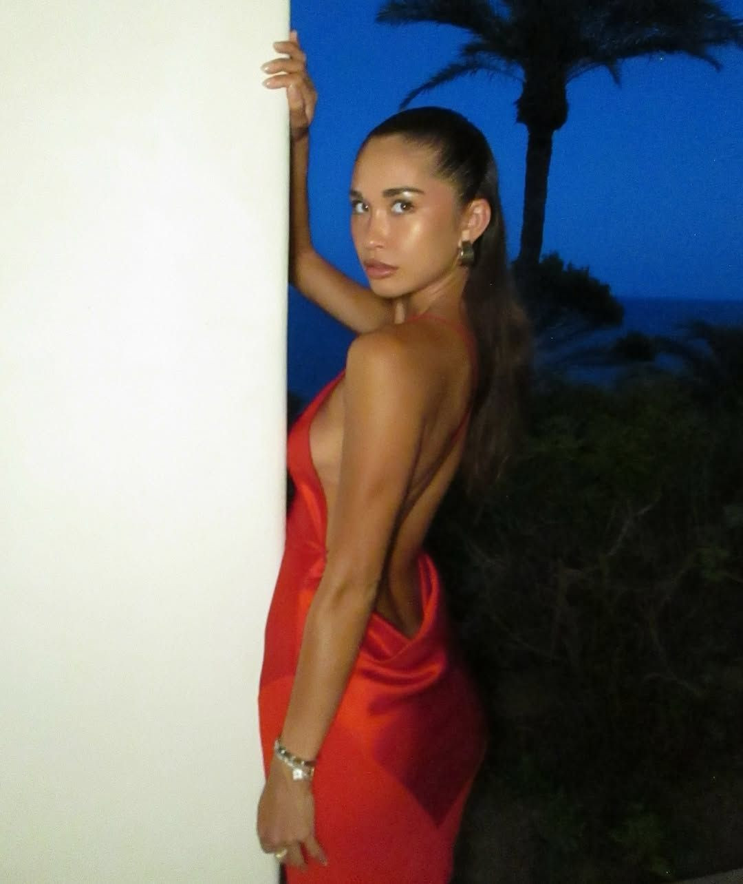 Hakan Sabancı'dan 'Hande Erçel ile ayrılığında Arzu Sabancı'nın parmağı var' iddialarına tepki! ''Son kez konuşuyorum'' diyerek ihaneti yalanladı - Sayfa 16