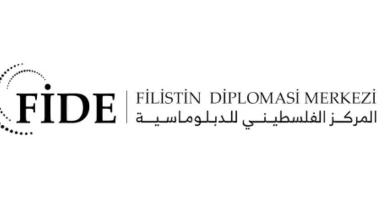 Açlık, bombalar ve gözyaşı: Gazze 700. gününde hayatta kalmaya çalışıyor - Sayfa 1