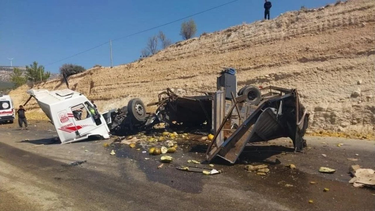 Mersin’de “ölüm virajı"nda korkunç kaza! 3 ölü, 6 yaralı - Sayfa 2