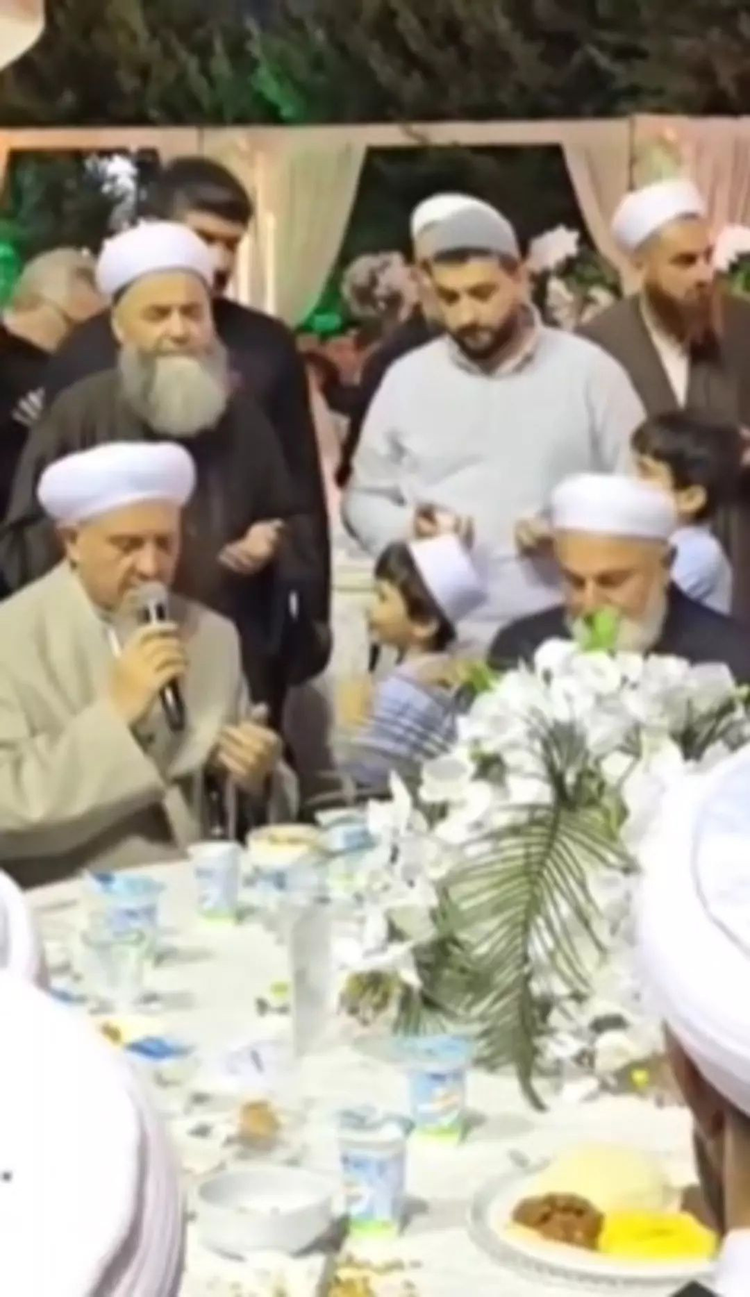 Cübbeli Ahmet’in oğlu evlendi: Düğünden dikkat çeken kareler! Sosyal medyada gündem oldu - Sayfa 3