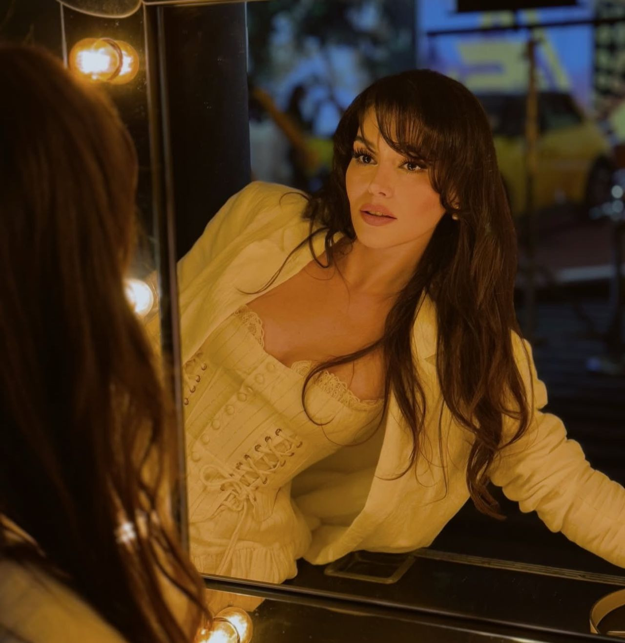 Hande Erçel'den ayrılık sonrası ilk paylaşım geldi - Sayfa 4