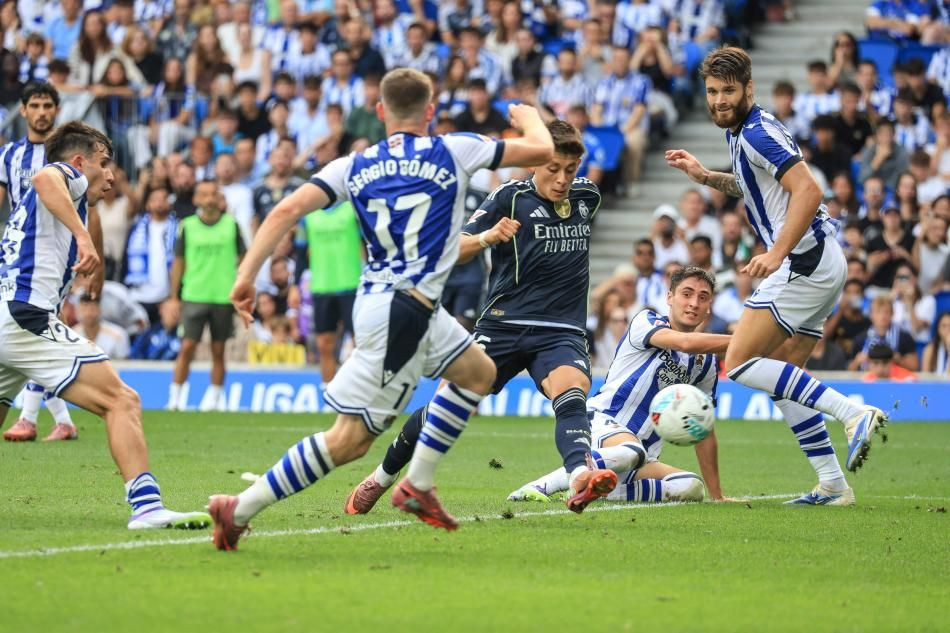 Arda Güler'in muhteşem performansı dünya basınına damga vurdu: "Vinicius'un önüne geçti" - Sayfa 5