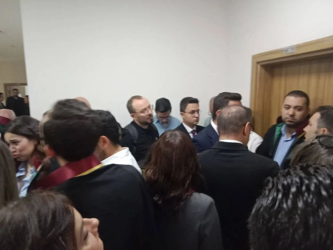 CHP’nin şaibeli kurultay davasında neler yaşandı? "Kılıçdaroğlu göreve iade edilsin!" talebi.. İşte dakika dakika mahkeme anları... - Sayfa 1