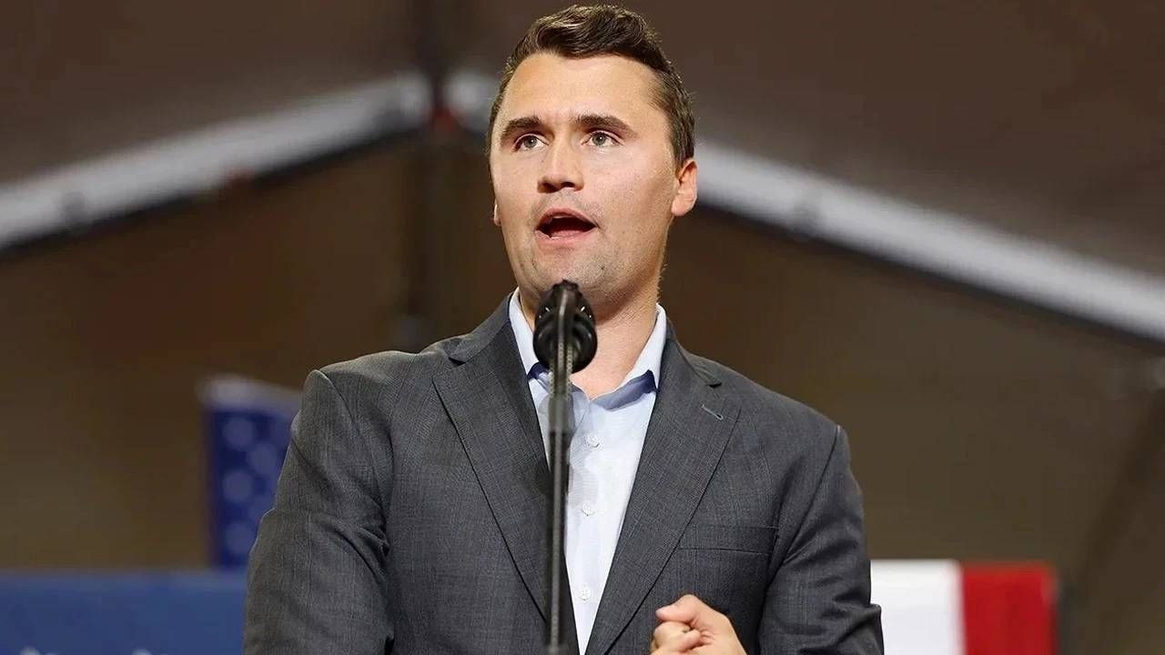 Charlie Kirk yorumu kriz yarattı! Jimmy Kimmel Live yayından kaldırıldı - Sayfa 1