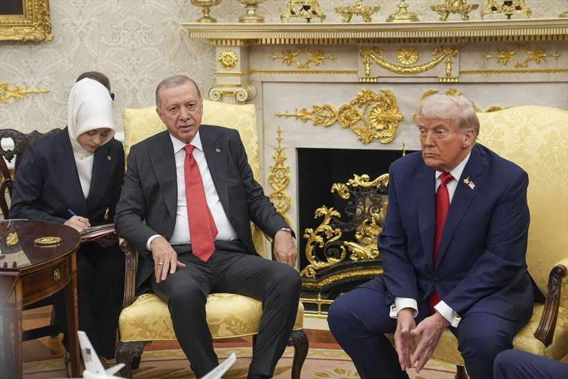 Trump Erdoğan zirvesinde sembolik şifreler neler? Dikkat çeken kravat ve rozet detayı! - Sayfa 9