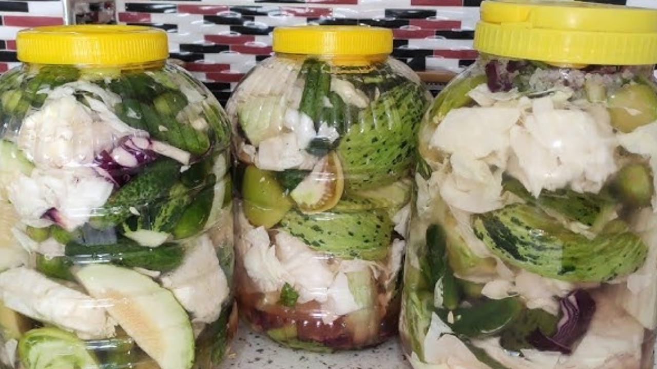 41 yıllık turşucu doğru oranı açıkladı... Yumuşamayan ve asla erimeyen sert turşu için 3-4 adet ekleyin - Sayfa 8