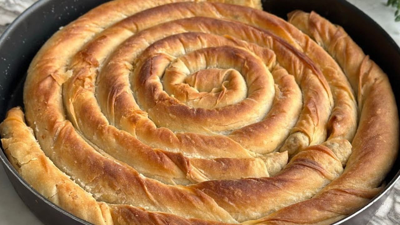 Kastamonu'dan gelen sır... Hamura 1 bardak eklenirse börek asla yumuşamıyor ve çıtır çıtır oluyor! - Sayfa 3