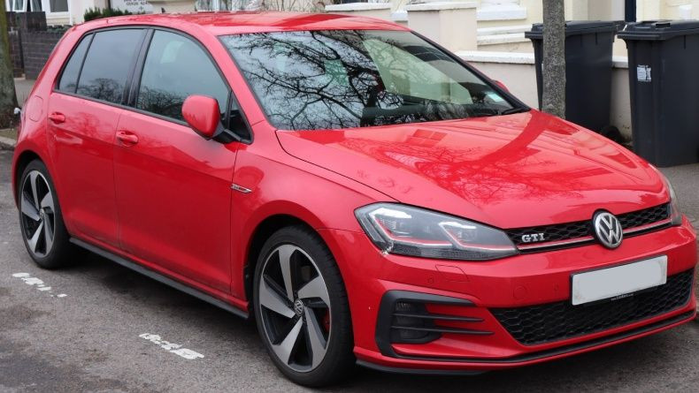 1.2 milyon TL’ye alınabilecek 18 otomobil. İkinci elde hızlı satılıyor. - Sayfa 15