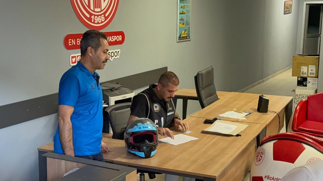 Antalya’da 6 dalga operasyonu! Hafriyat gelirleri üzerinden rüşvet iddiası: 16 gözaltı - Sayfa 1