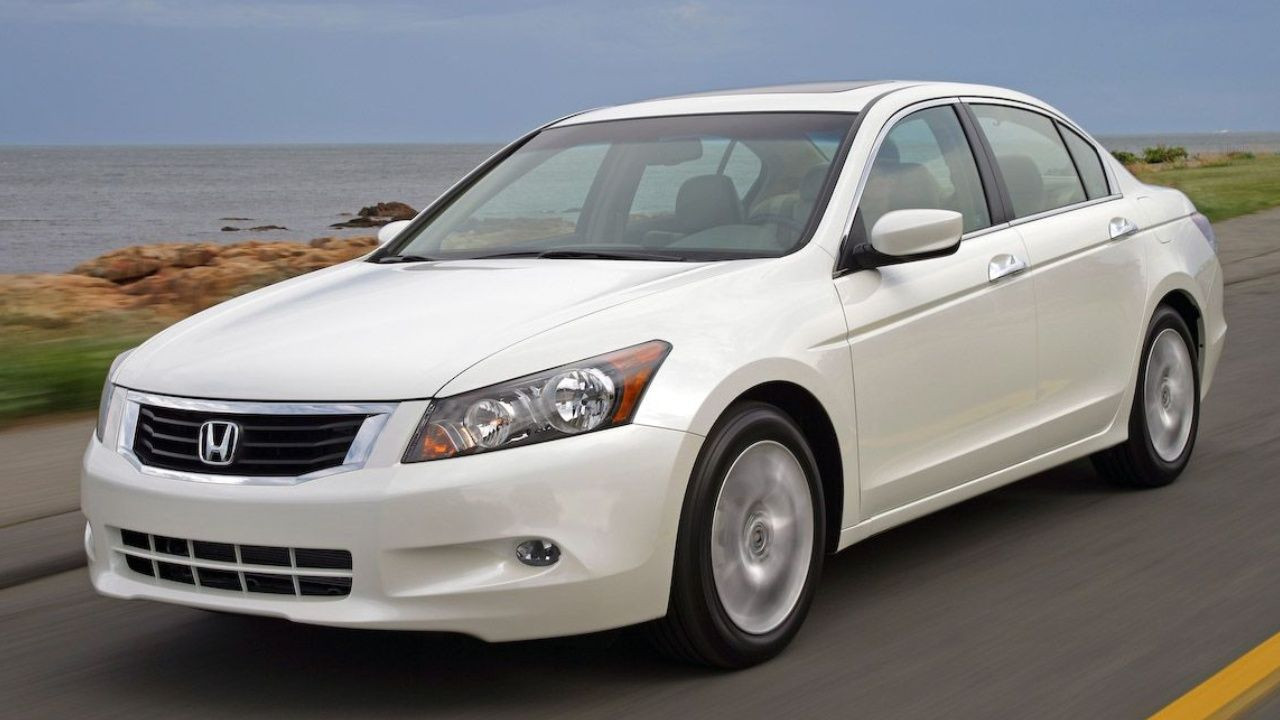 600 bin TL’ye alınabilecek ikinci el otomobiller; Lüks, premium ve spor modeller geliyor. - Sayfa 8