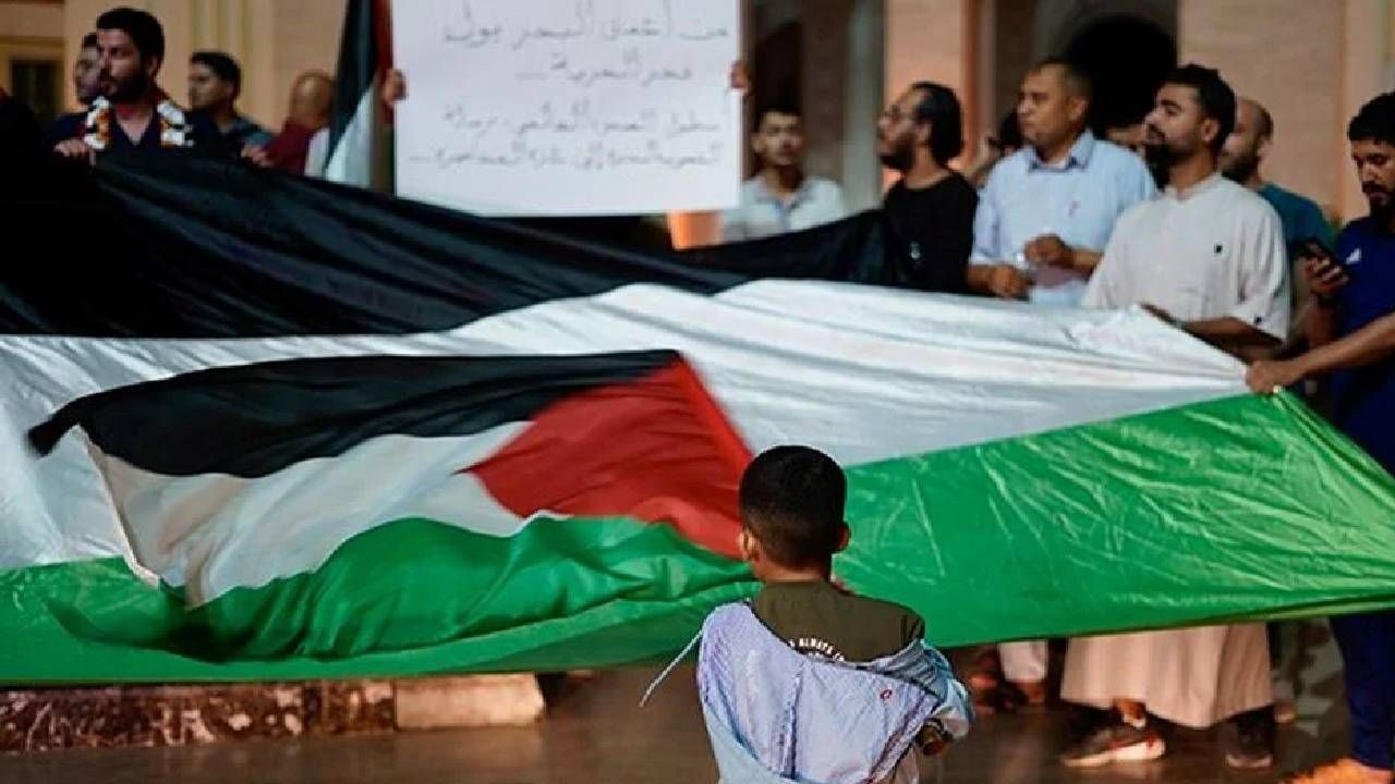 Berlin’den Bogota’ya... Dünya Sumud Filosu’na destek verdi: İsrail protesto edildi - Sayfa 5