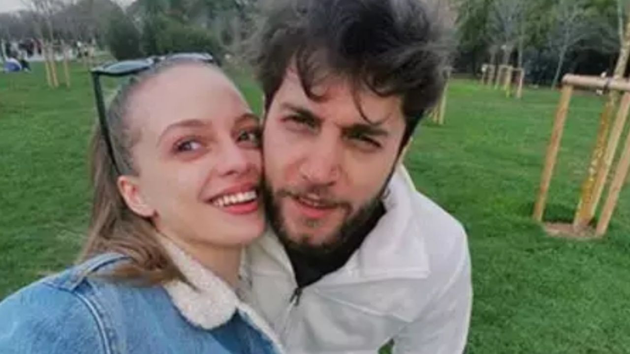 Ekranların sevilen çiftiydi. Ünlü şarkıcı ile oyuncu boşanıyor - Sayfa 2