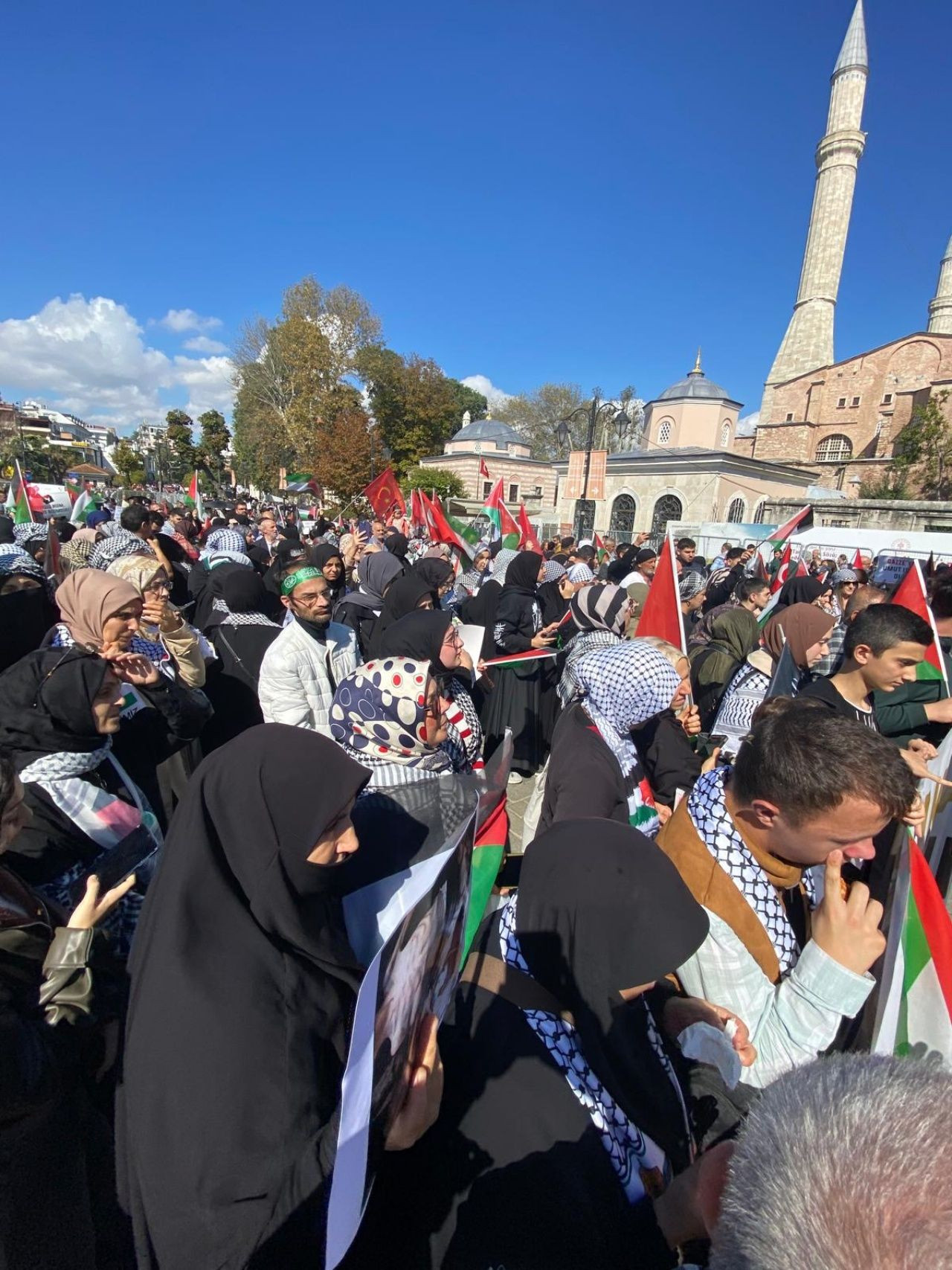 İstanbul büyük protestoya hazır! Büyük Filistin yürüyüşünden fotoğraflar - Sayfa 7