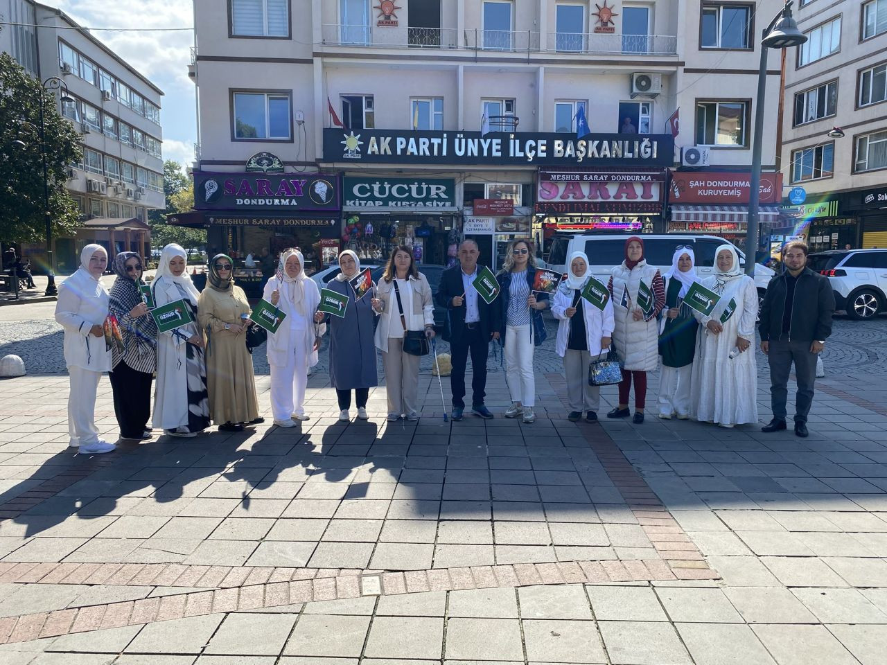 Binlerce kadın, Gazze’nin çığlığına ses oldu! Üsküdar’dan Harem’e uzanan “sessiz zincir” - Sayfa 2