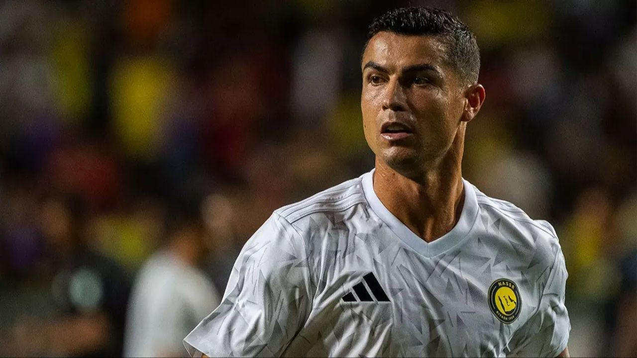 Tarihte bir ilk! Dünyanın ilk milyarder futbolcusu Cristiano Ronaldo tarihe geçti - Sayfa 3