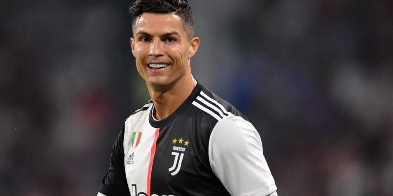 Tarihte bir ilk! Dünyanın ilk milyarder futbolcusu Cristiano Ronaldo tarihe geçti - Sayfa 5