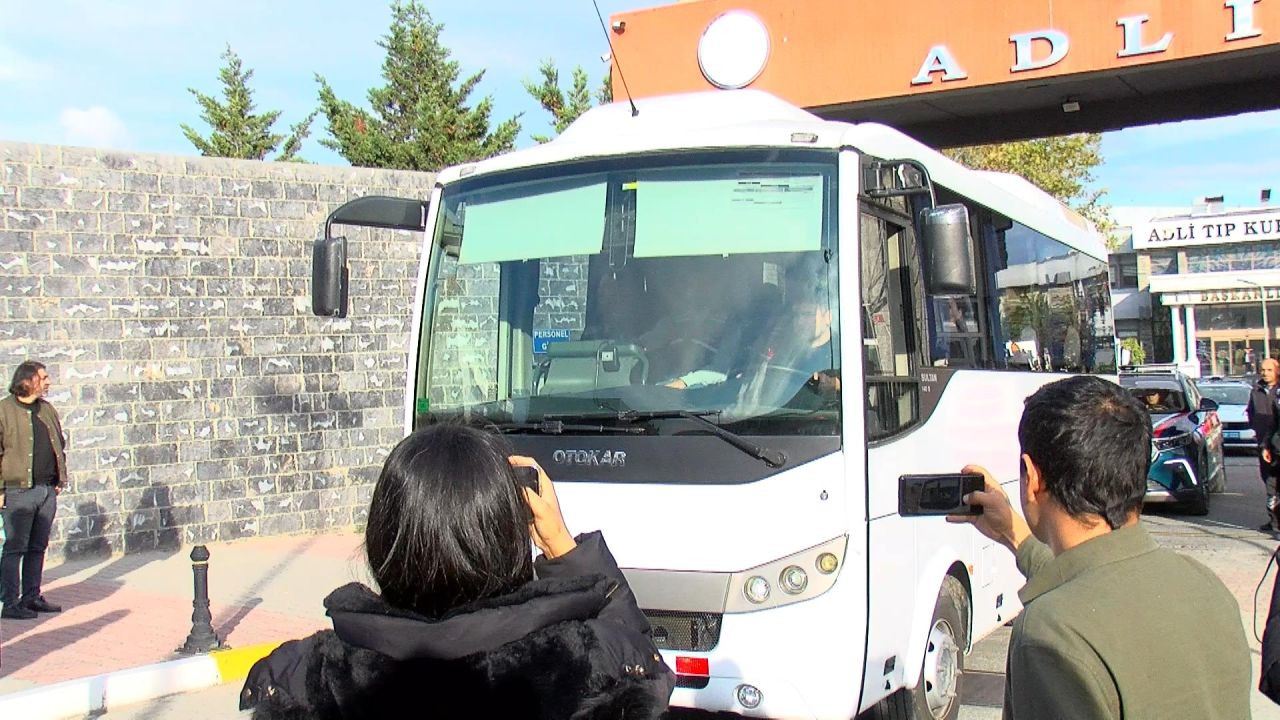 Uyuşturucu soruşturması! İşlemleri tamamlanan ünlüler Adli Tıp Kurumu'ndan ayrıldı - Sayfa 16