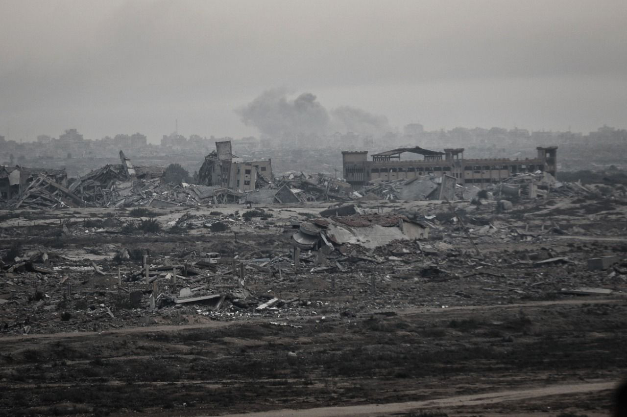 İsrail Gazze'yi vurmaya devam ediyor! Ateşkes ilanına rağmen saldırılar durmadı... - Sayfa 4