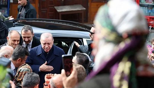 Cumhurbaşkanı Erdoğan memleketi Rize’de! Komşularıyla sohbet etti, Ayder’de incelemelerde bulundu - Sayfa 5