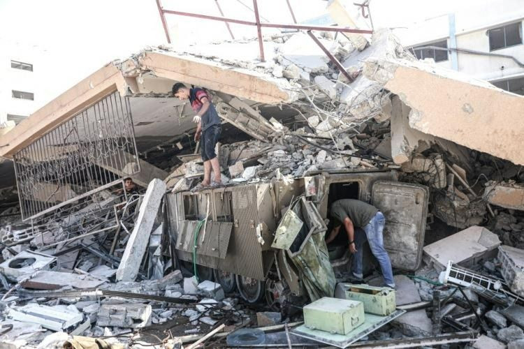 Merkava filosu hurdaya döndü! İsrail’in havaya uçurulan tankları ateşkes sonrası ortaya çıktı! - Sayfa 15