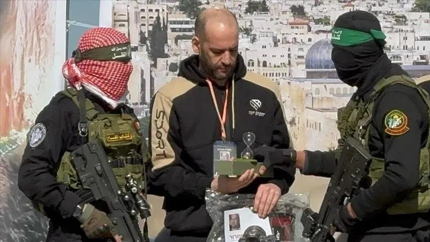Gazze ateşkesinin ilk adımı bugün atılıyor! Tarihi rehine takası başlıyor! Hamas 20 kişilik listeyi yayınladı! - Sayfa 4