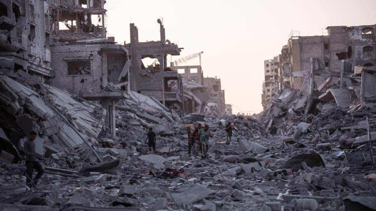 Birleşmiş Milletler hesapladı! Gazze’nin yeniden inşası için 70 milyar dolar gerekli - Sayfa 2