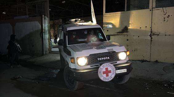 İsrail açıkladı! Hamas sözünü tuttu! İsraillilerin cesetleri teslim edildi! - Sayfa 5