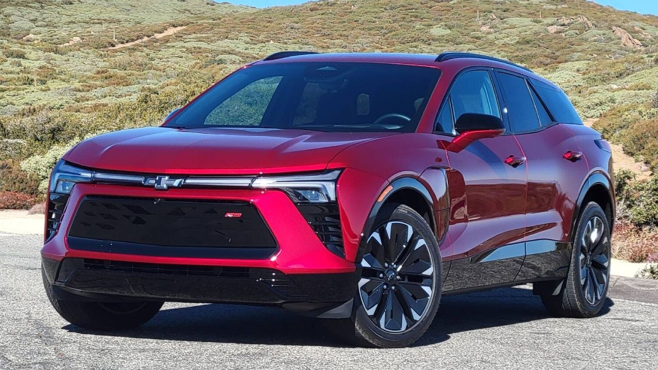 En uzun menzile sahip 10 elektrikli otomobil! Liste başı ne BYD ne de Tesla oldu - Sayfa 6