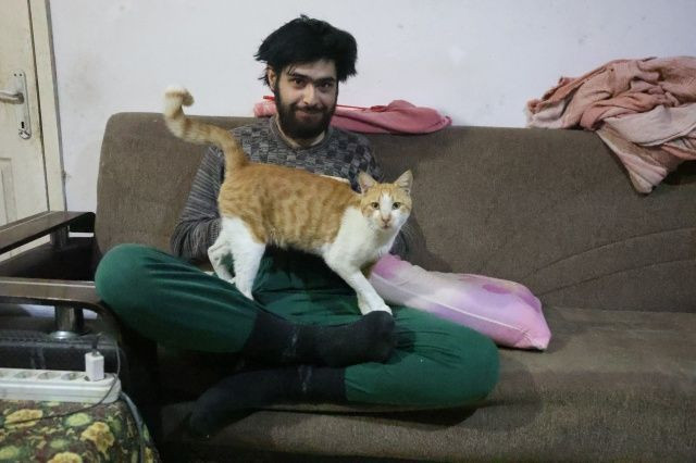 3 yıldır evden çıkmayan, banyo yapmayan Barış Özbay'ın eski hali ortaya çıktı... "Eskiden çok bakımlıydı..." - Sayfa 2