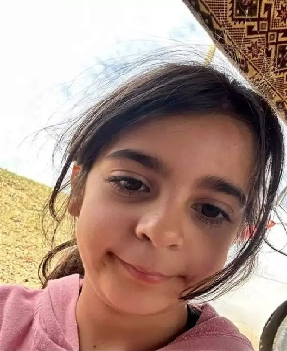 “Vicdanen taşıyamam” dedi, “Narin’i Nevzat öldürdü” ses kaydı ortalığı karıştırdı! Avukat davadan çekildi - Sayfa 6