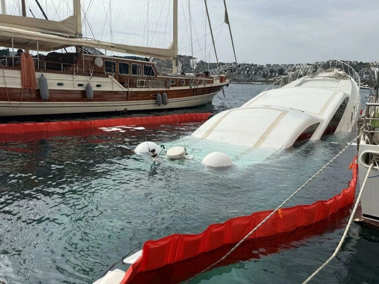 Bodrum'da 40 Milyon TL'lik lüks yat suya gömüldü - Sayfa 3