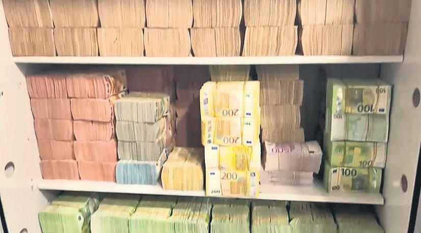 Laleli’deki 5 milyarlık kara para operasyonu İBB'ye uzandı! İmamoğlu’nun koruma müdürü ve para kuryeleriyle yoğun telefon trafiği... - Sayfa 10