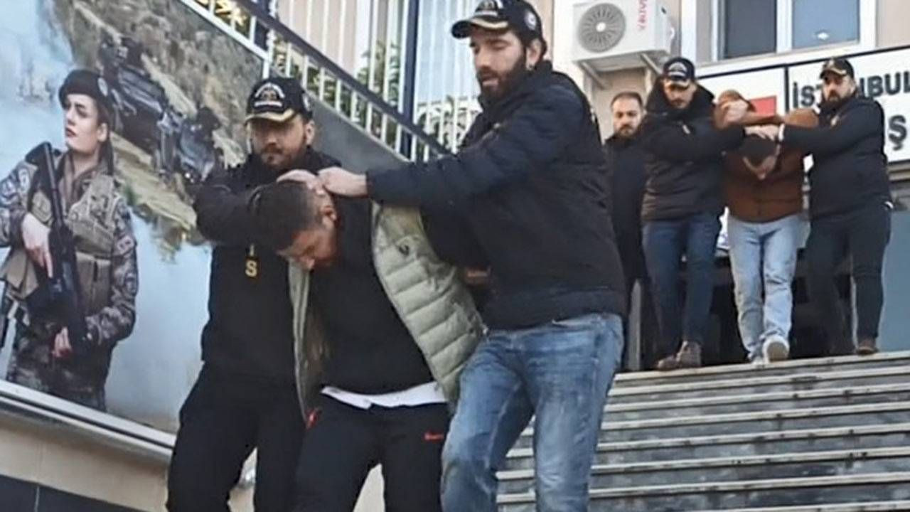 Daltonlar çetesi izlenimleri... Silahlı gençler mahalleleri terörize ediyor: Kim bunlar? - Sayfa 3