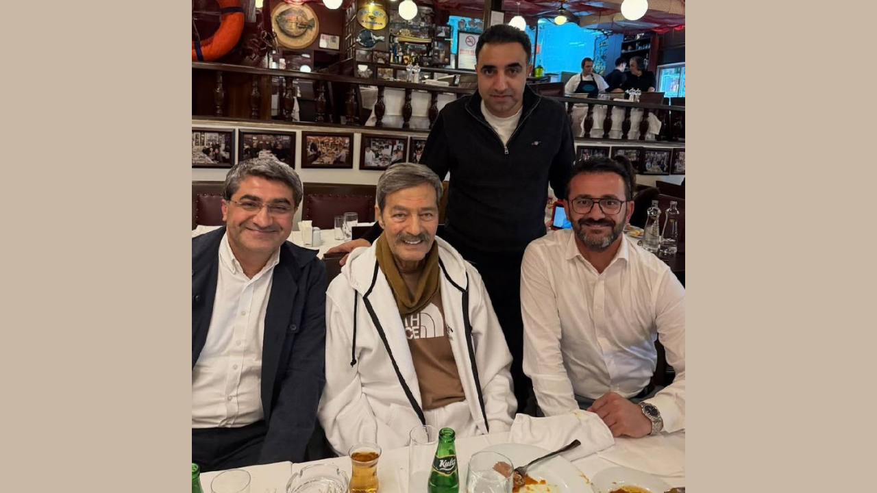 Kadir İnanır, geçirdiği inme sonrası aylar sonra ilk kez görüntülendi! Fotoğrafta dikkat çeken detay - Sayfa 3