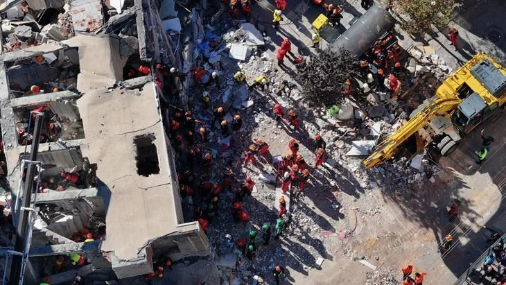 Kocaeli'de kabus günü! Yıkılma anına şahitlik eden mahalle sakini dehşet anlarını anlattı - Sayfa 7