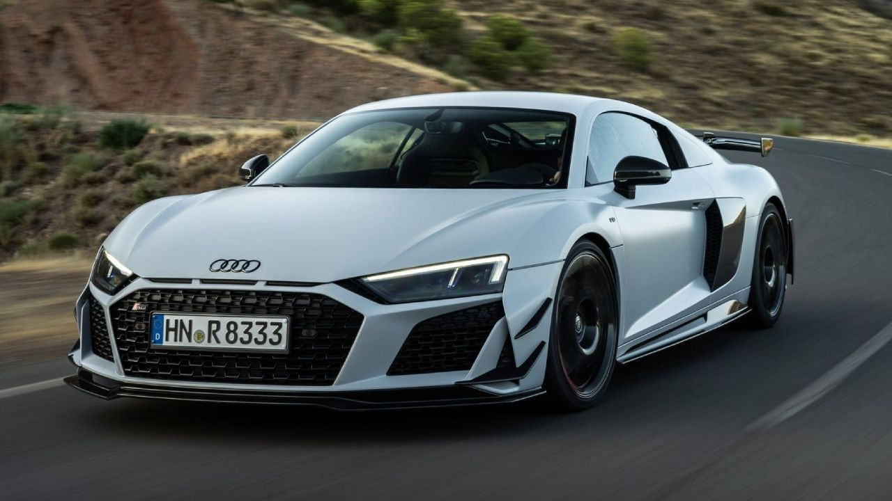 Gelmiş geçmiş en iyi yol tutuşa sahip 20 otomobil! Bu iş için referans oluyorlar - Sayfa 19