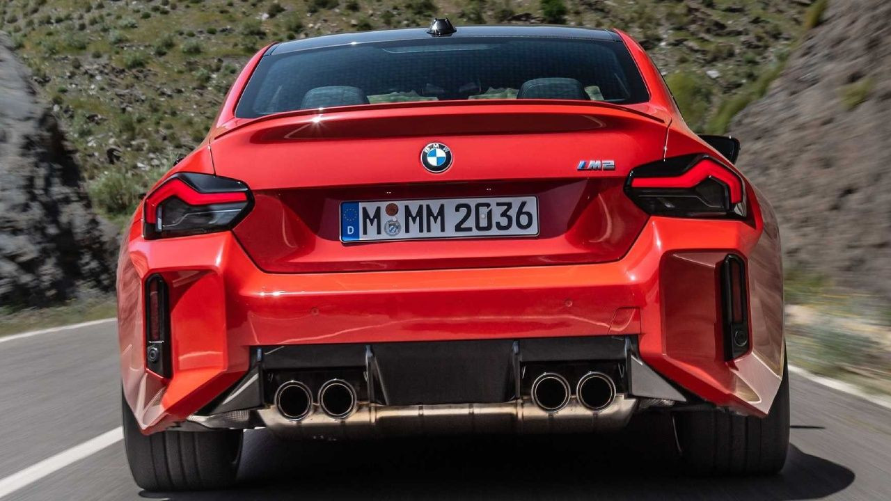 Gelmiş geçmiş en iyi yol tutuşa sahip 20 otomobil! Bu iş için referans oluyorlar - Sayfa 12