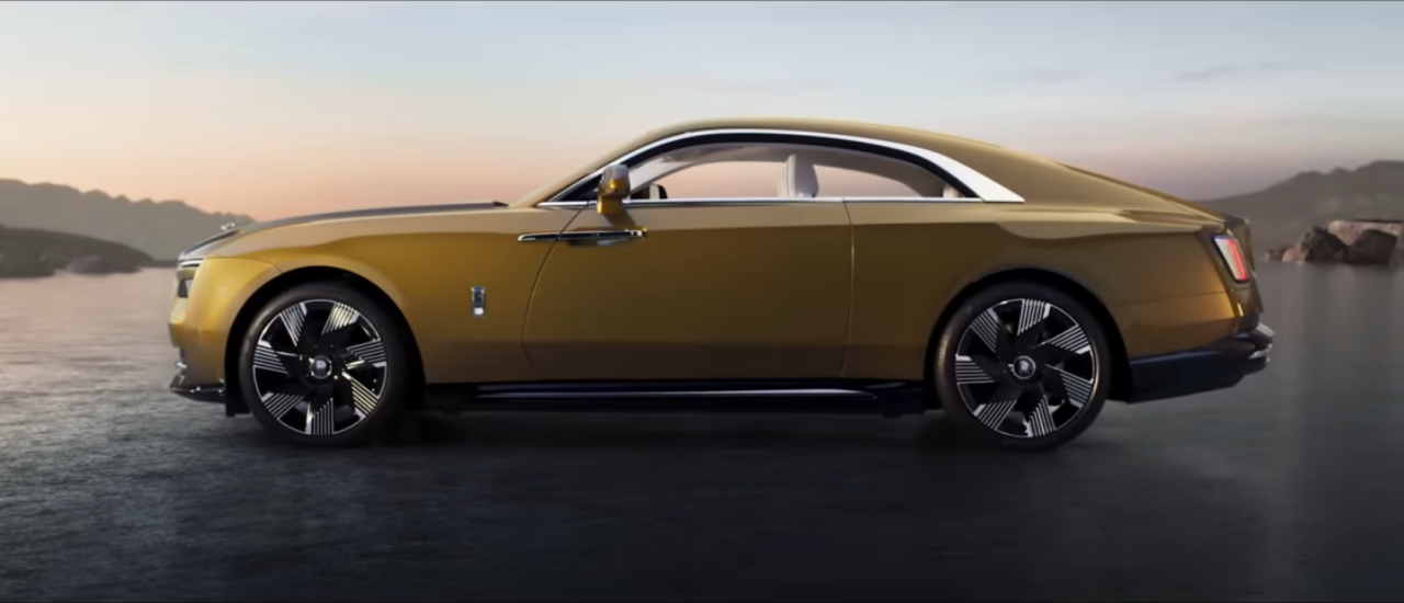 Satış fiyatı 30 milyon TL! Zenginler Türkiye’nin en pahalı elektrikli otomobili için 16 ay sıra bekleyecek - Sayfa 4